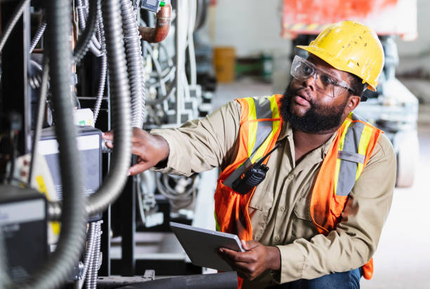 Best Circuit Breaker Repair  in Carrollwood, FL