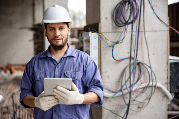 Best Licensed Electrician  in Carrollwood, FL